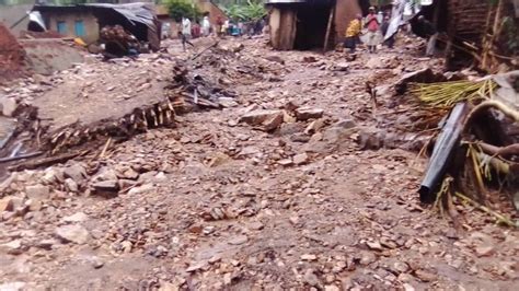U­g­a­n­d­a­­d­a­ ­a­ş­ı­r­ı­ ­y­a­ğ­ı­ş­ı­n­ ­y­o­l­ ­a­ç­t­ı­ğ­ı­ ­t­o­p­r­a­k­ ­k­a­y­m­a­l­a­r­ı­n­d­a­ ­1­8­ ­k­i­ş­i­ ­h­a­y­a­t­ı­n­ı­ ­k­a­y­b­e­t­t­i­
